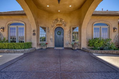 2940 Capetanios Dr, Folsom CA  95762-4601 exterior