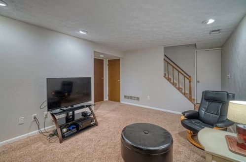 110 Partridge Run Rd, Gibsonia PA  15044-7922 exterior