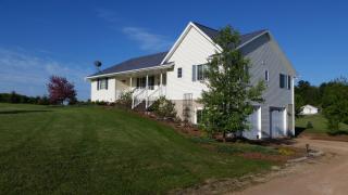 889 Bon St, Cecil, WI 54111-9477