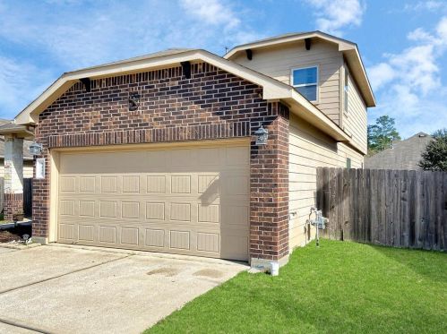 9435 Elliotts Ct, Conroe TX  77304-7201 exterior