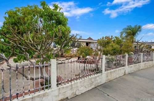 1402 Santa Anita St, Oceanside, CA 92058-1133