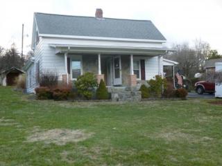1612 Clouds Ford Rd, Kingsport, TN 37665-1414