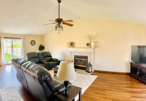 8075 Arbor Rose Way, Blacklick, OH 43004-8100