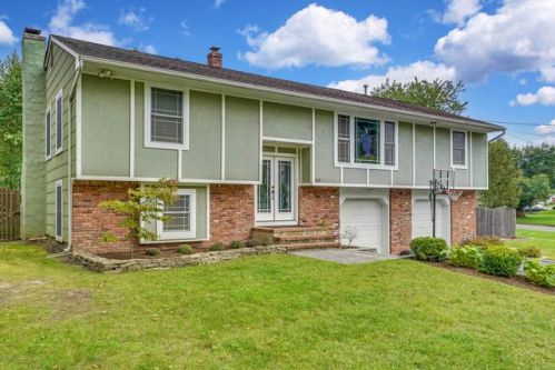 319 Glenmere Ave, Wall Township, NJ 07753-5861