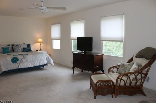 153 Saddleback Ct, Sparta NJ  07871-1759 exterior