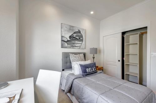 876 Winchester Blvd, San Jose CA 95128-3762 exterior