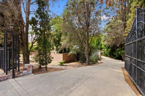 3712 Holt Ave, West Covina, CA 91791-2403