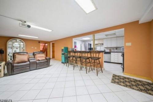 716 Avenue C, Bayonne NJ  07002-2542 exterior