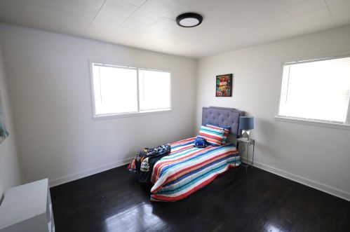 4686 84, Milwaukee WI 53228-2904 exterior