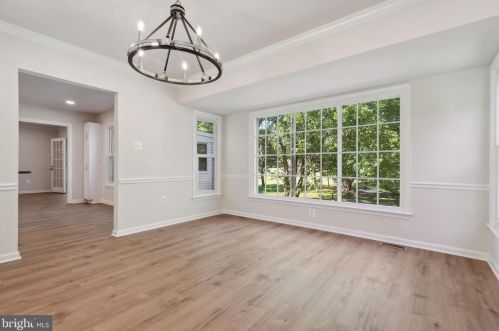 5758 Benford Dr, Haymarket VA  20169-2503 exterior