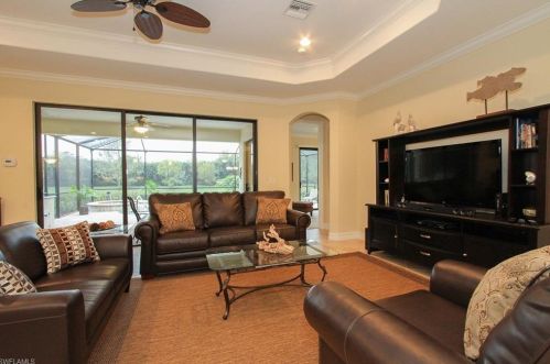 3122 Aviamar Cir, Naples FL  34114-9568 exterior