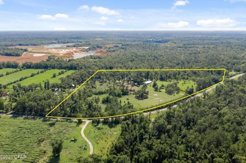 3383 Bumpnose Rd, Marianna, FL 32446-5643
