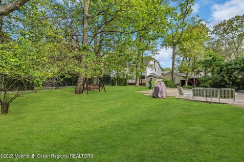 111 Autumn Rd, Lakewood NJ  08701-1622 exterior