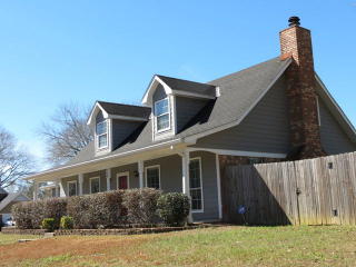 940 Smokerise Dr, Mobile, AL 36695-5054