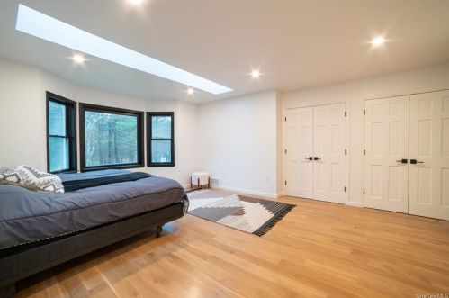 325 Hartwood Rd, Monticello NY  12777-6432 exterior