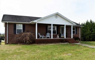 8205 Welch Dr, Talbott, TN 37877-8347