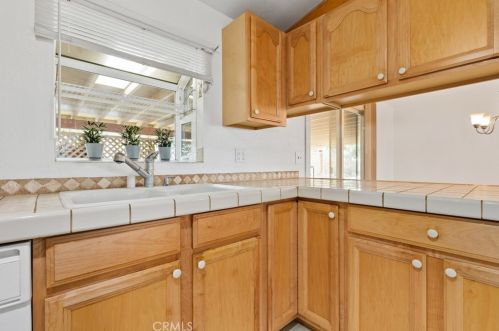 337 Nightingale Ave, Lake Nacimiento CA  93446-4012 exterior