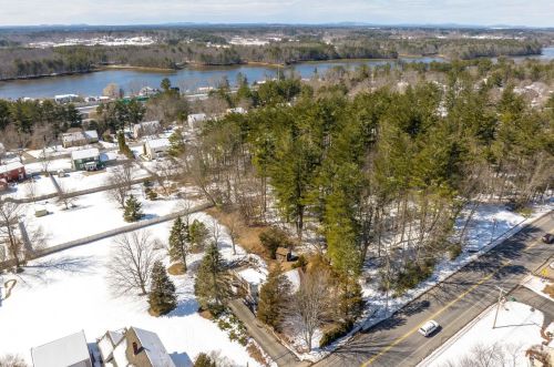 265 Dover Point Rd, Dover NH  03820-4606 exterior