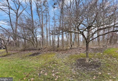 22 Countryside Dr, Princeton NJ  08540-9406 exterior