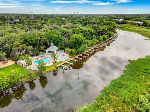 229 Riv Vlg Dr, De Bary FL  32713-4005 exterior