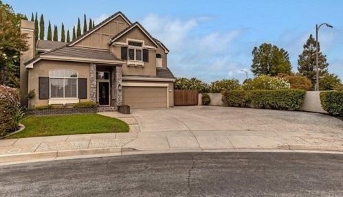 6501 Korematsu Ct, San Jose, CA 95120-4571