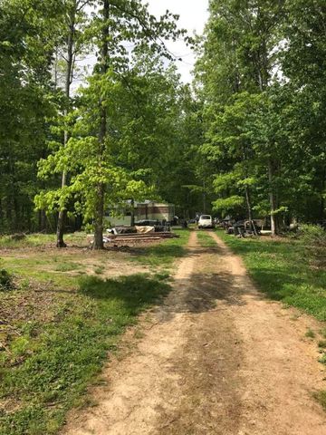 1617 Glen Shaw Rd, Goodluck, KY 42129-9274