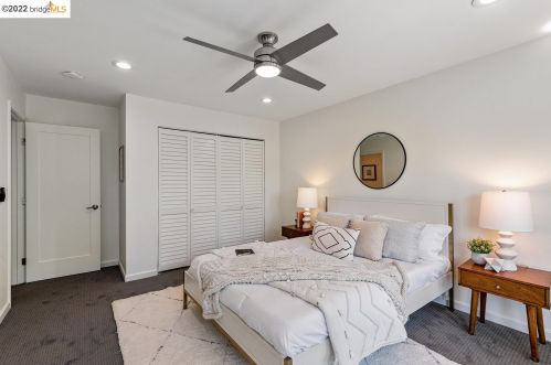 550 25th St, Oakland CA  94606-3336 exterior