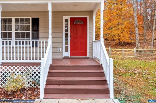 27 Bearwood Dr, Bybee VA  22963-2843 exterior