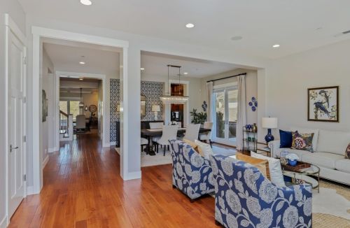 10817 Goldsborough Cir, Valley Home CA 95361-7649 exterior