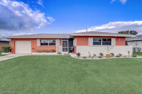 1415 43rd Ter, Cape Coral, FL 33904-7345