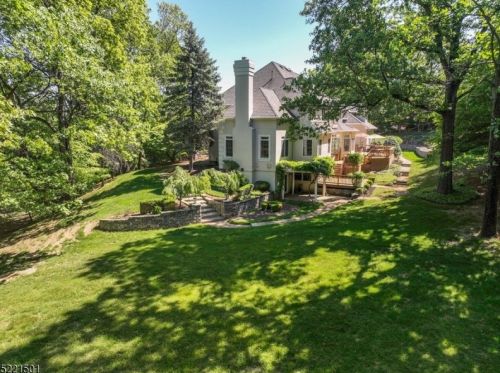 10 Masar Rd, Boonton NJ  07005-8900 exterior