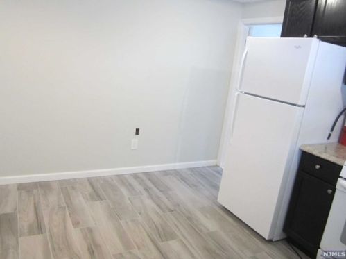 24 Wagner Pl, Paterson NJ  07506-1334 exterior