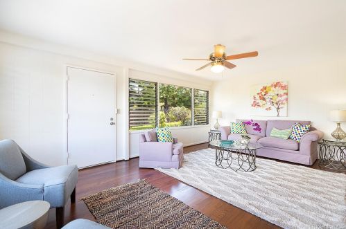 99-473 Kulawea St, Aiea, HI 96701-3607