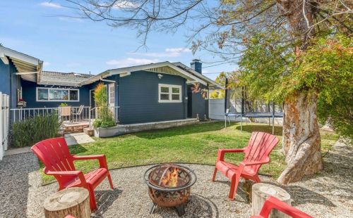 1604 Hickory Ave, Torrance CA 90503-7219 exterior