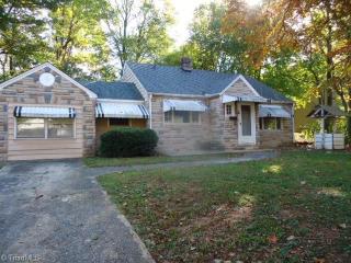 4243 Tise Ave, Winston Salem, NC 27105-2827