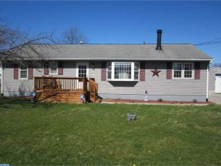86 Lafayette Rd, Pennsville, NJ 08070-3336