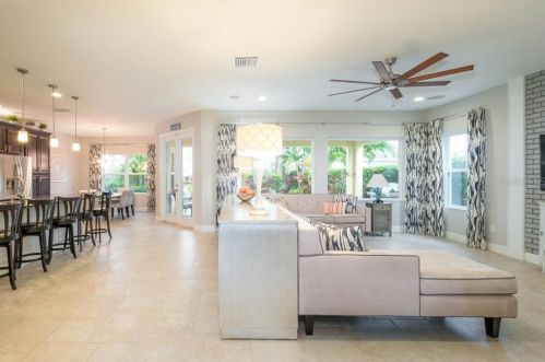 7308 Milestone Dr, Ruskin FL  33572-1740 exterior