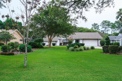 3 Byrsonima Ct, Homosassa, FL 34446-4607