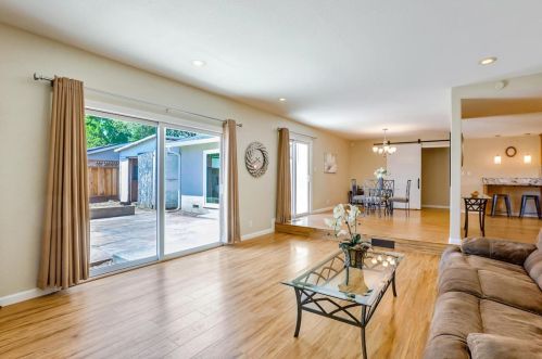 1131 Lenor Way, San Jose CA 95128-4112 exterior