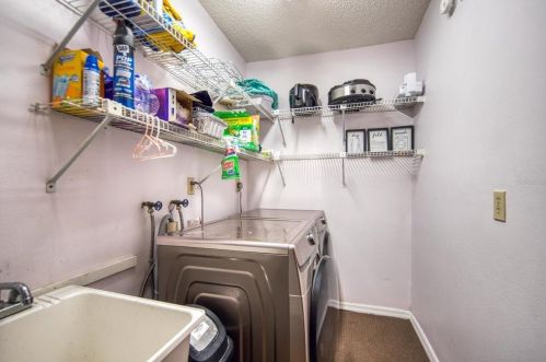6341 80th Ave, Pinellas Park FL  33781-2100 exterior
