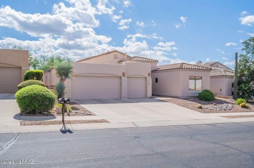 5256 Spring View Dr, Tucson, AZ 85749-7109
