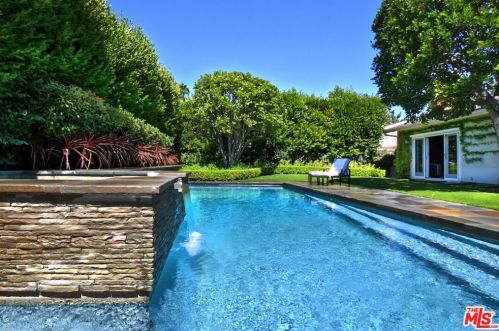 5037 Gaviota Ave, Van Nuys CA  91436-1427 exterior