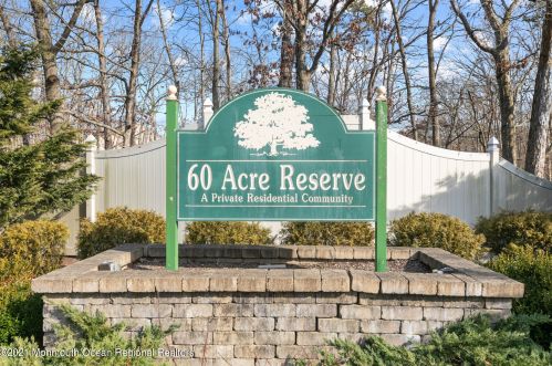 74 Azalea Cir, Jackson Twp NJ  08527-2556 exterior