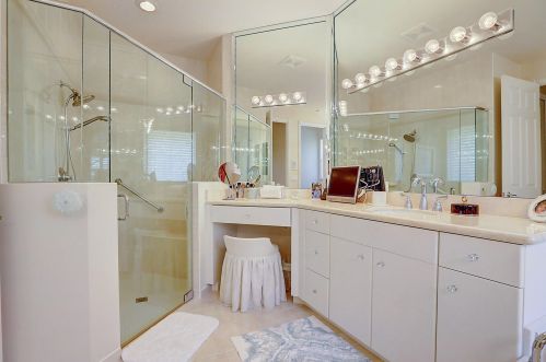 7831 Via Grande, Boynton Beach FL  33437-7518 exterior