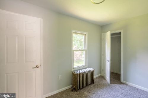 405 3rd Ave, Runnemede NJ  08078-1410 exterior