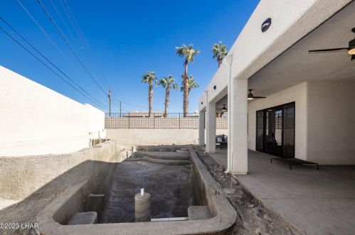 335 Buccaneer Ln, Lake Havasu City AZ  86406-6945 exterior