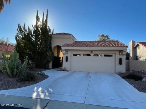 64343 Idlewind Ln, Tucson, AZ 85739-1026