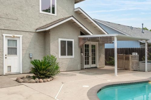 53 Glenshire Ln, Chico CA  95973-5601 exterior