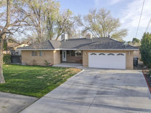 1820 Avenue, Lancaster, CA