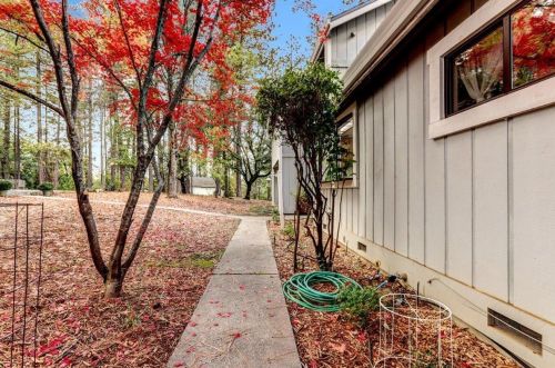 19158 Tiger Lily Ln, Grass Valley CA  95945-8815 exterior